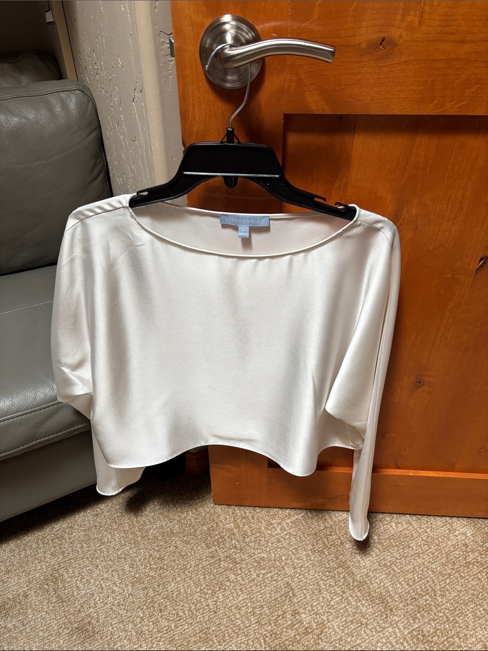 Vince Satin Cropped Long-Sleeve Top in Ivory